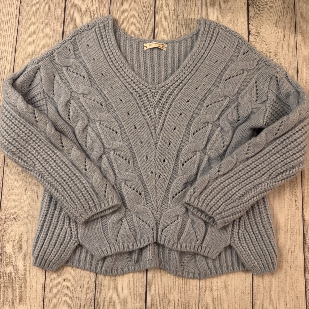 Anthropologie Cable Knit Sweater Women's Medium Blue Alpaca Blend Chunky V Neck